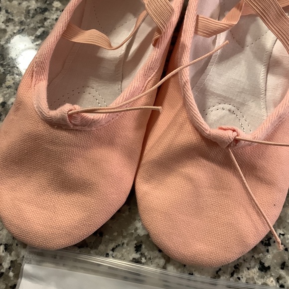 Ballet Shoes NEW! 32 - Picture 6 of 6